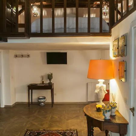 アパート Camidu Boutique House